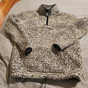 B - VS PINK Gray Sherpa Pull-Over Sz XS